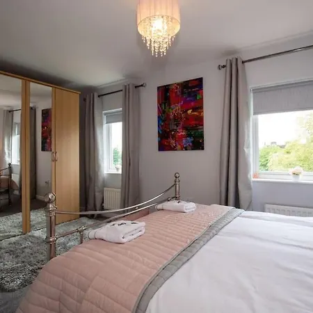 Blue Bridge View With Free Parking - Centre * York