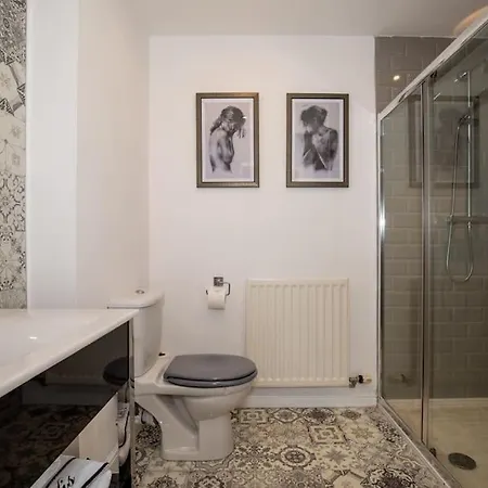 Blue Bridge View With Free Parking - Centre Сasa de vacaciones